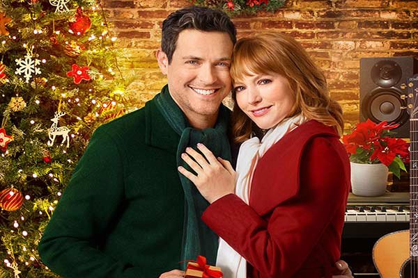 Digi19 Ourchristmaslovesong Landscape 772x570 1